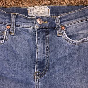 Free People Light Wash Split Knee Skinny Jeans